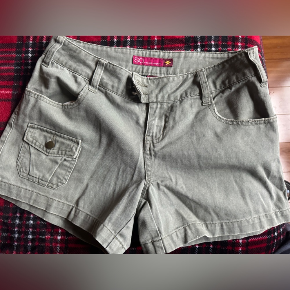 SO Juniors Green cargo shorts